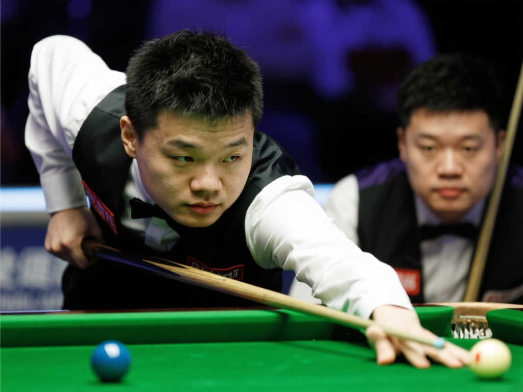 赵心童夺冠后激动难眠,世界排名飙升至第11位 赵心童夺冠后激动难眠,世界排名飙升至第11位